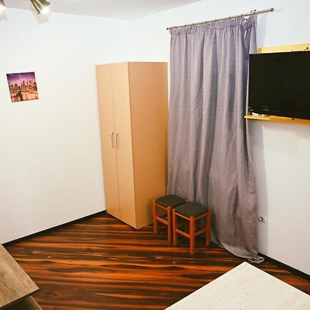 Cozy Apartment Брашов Экстерьер фото