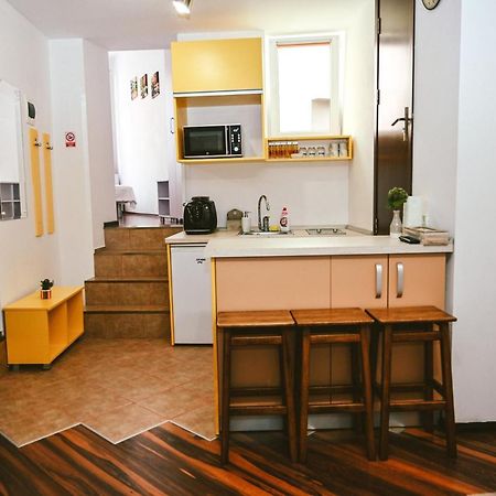 Cozy Apartment Брашов Экстерьер фото